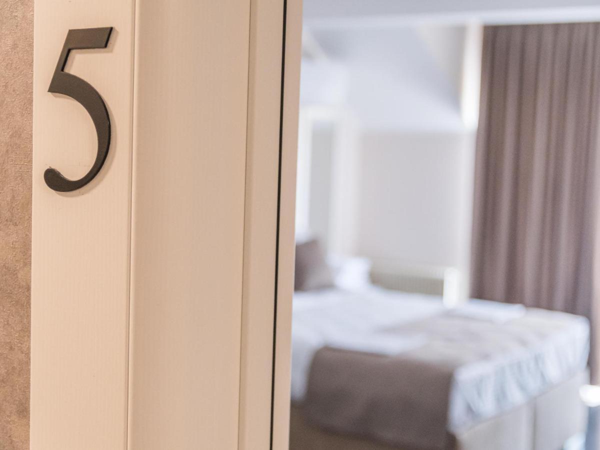 A Klub Apartmani Mrcajevci Buitenkant foto