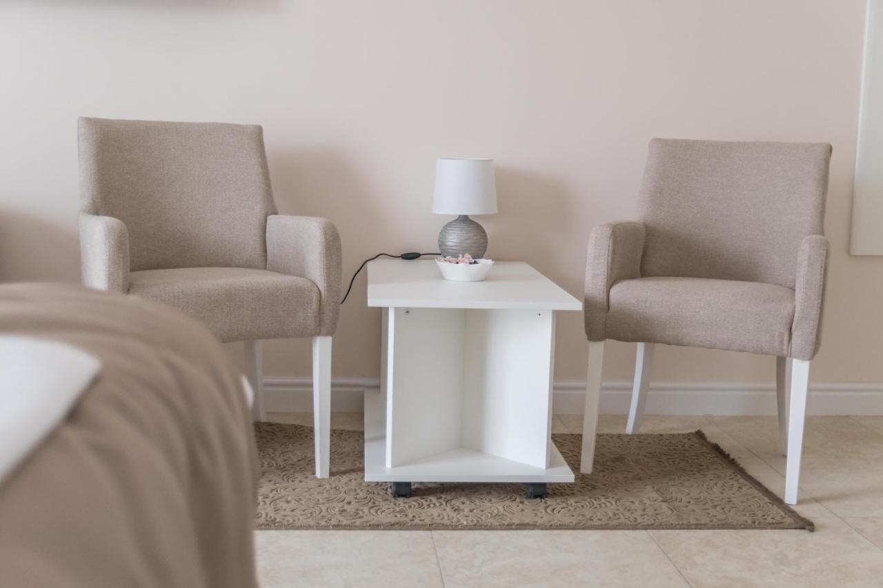 A Klub Apartmani Mrcajevci Buitenkant foto