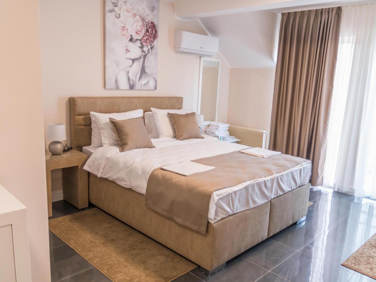 A Klub Apartmani Mrcajevci Buitenkant foto