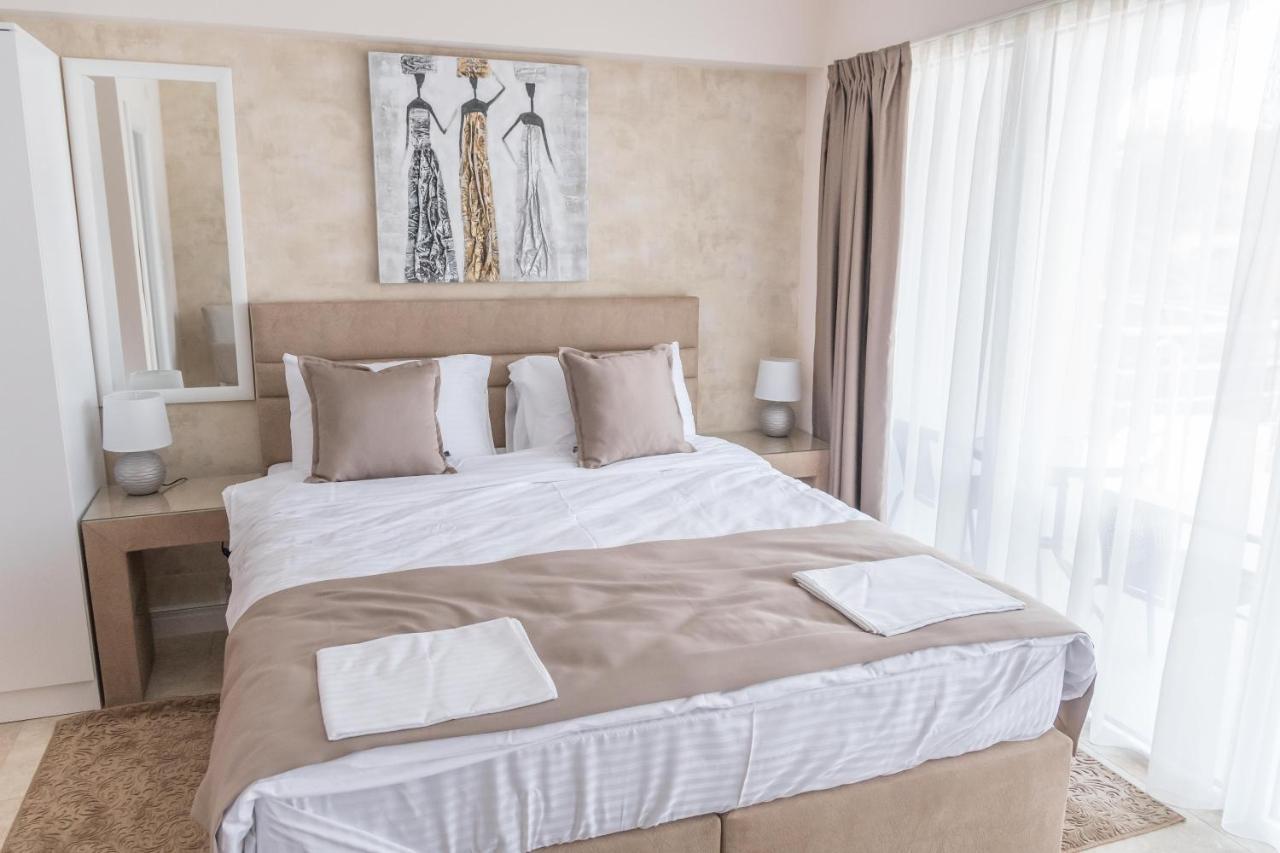A Klub Apartmani Mrcajevci Buitenkant foto