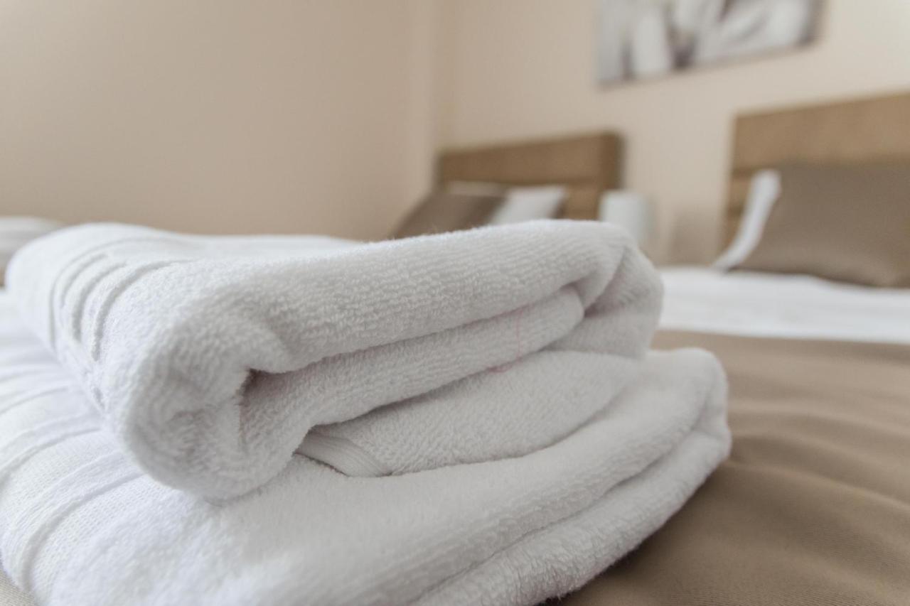 A Klub Apartmani Mrcajevci Buitenkant foto