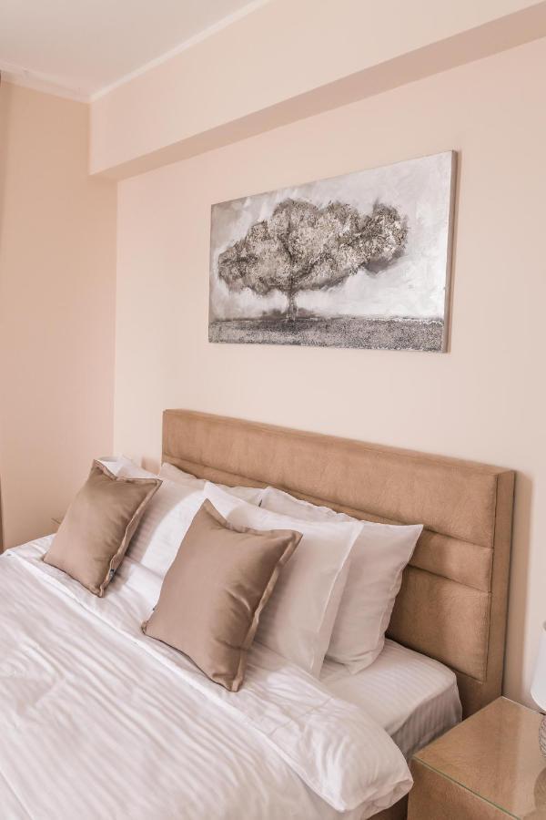 A Klub Apartmani Mrcajevci Buitenkant foto