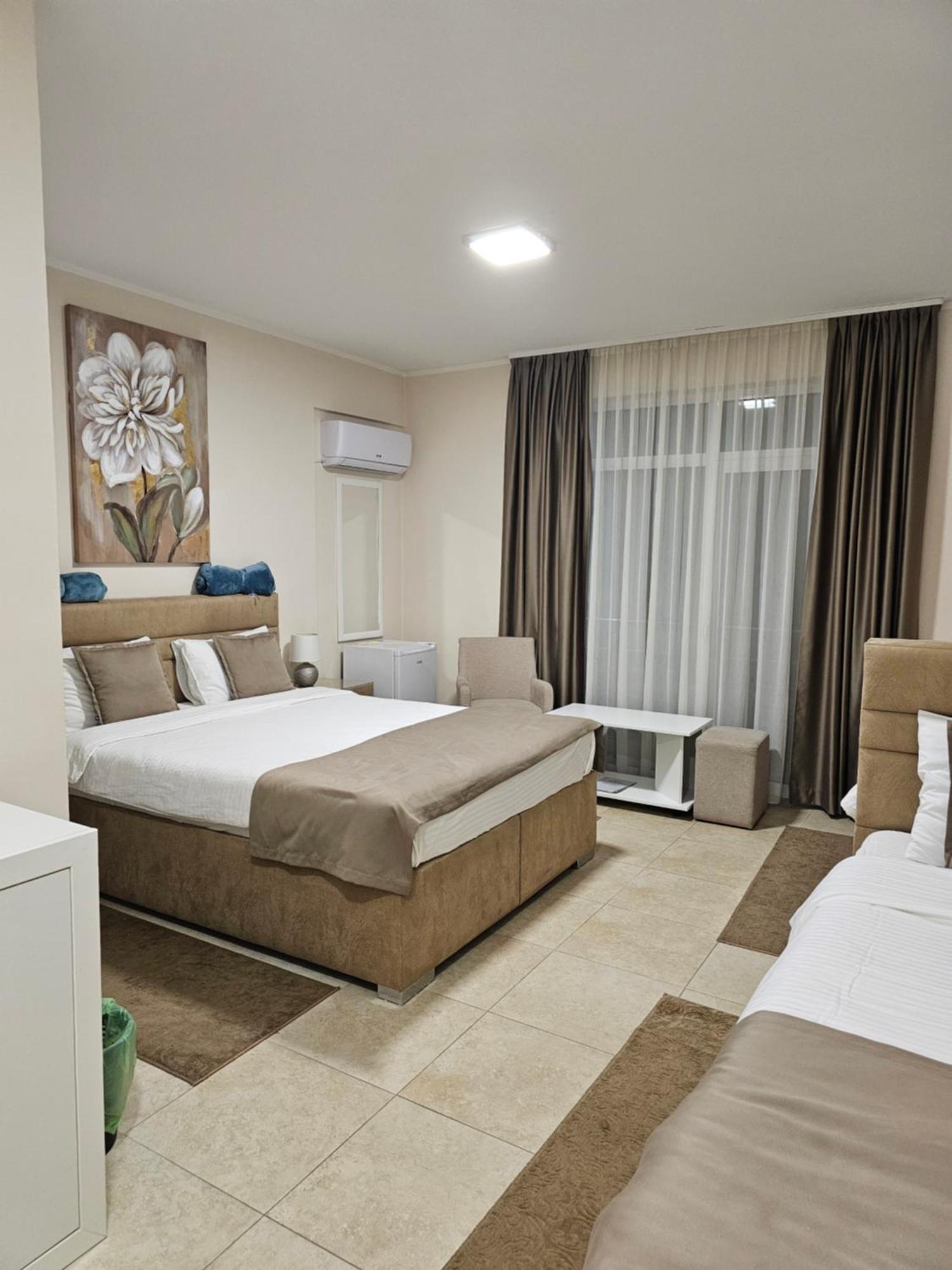 A Klub Apartmani Mrcajevci Buitenkant foto
